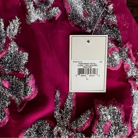 Juicy Couture Pull On Floral Jogger Pants NWT - Picture 5 of 10